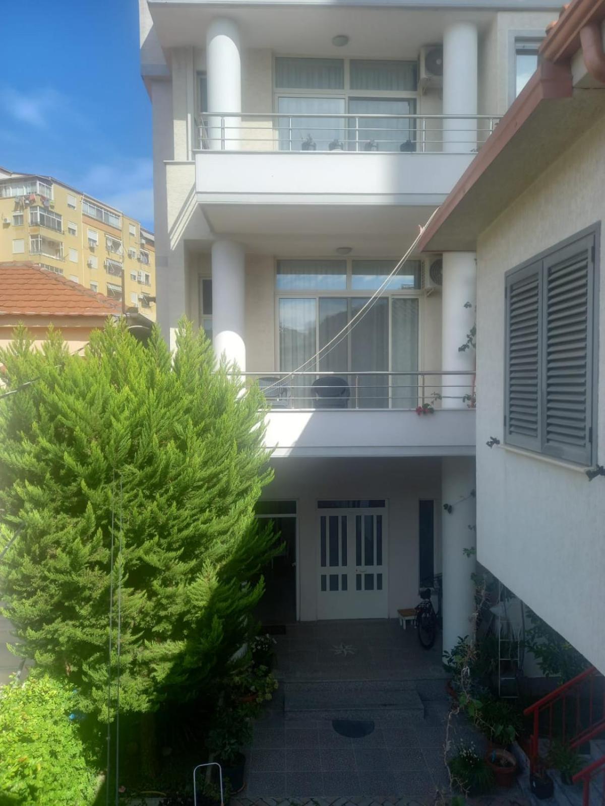 Apartment Central